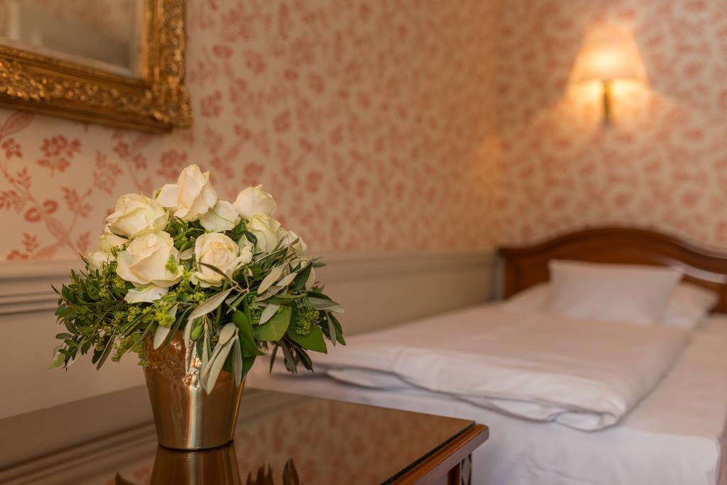 Atlantic Parkhotel Baden-Baden Bilik gambar